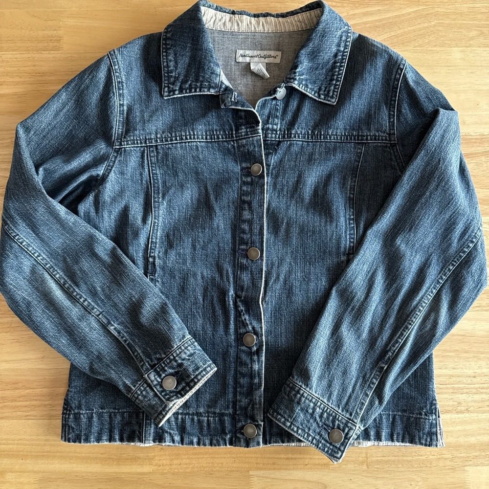 Northeast Outfitters Women's Denim Jacket White Striped‎ Trim Size Medium